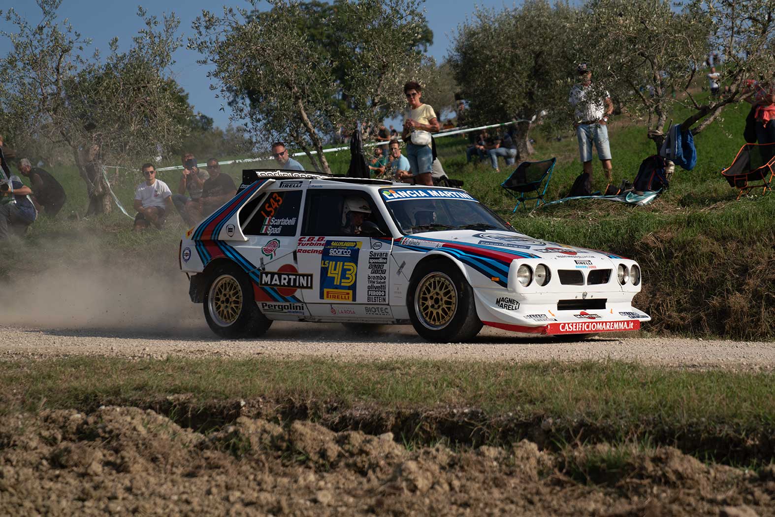 lancia delta s4 martini al rally legend 