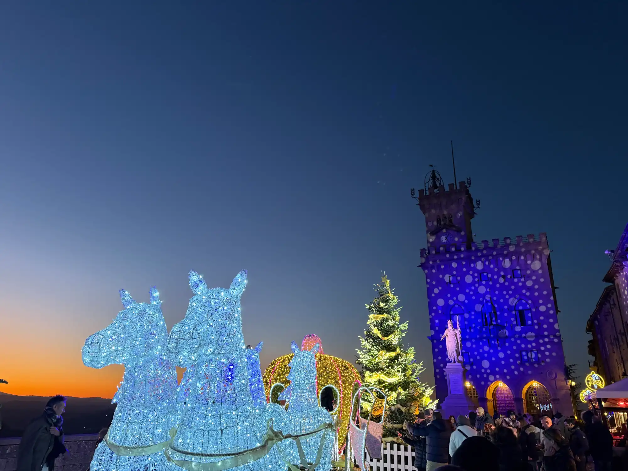 luminari natalizie a San Marino