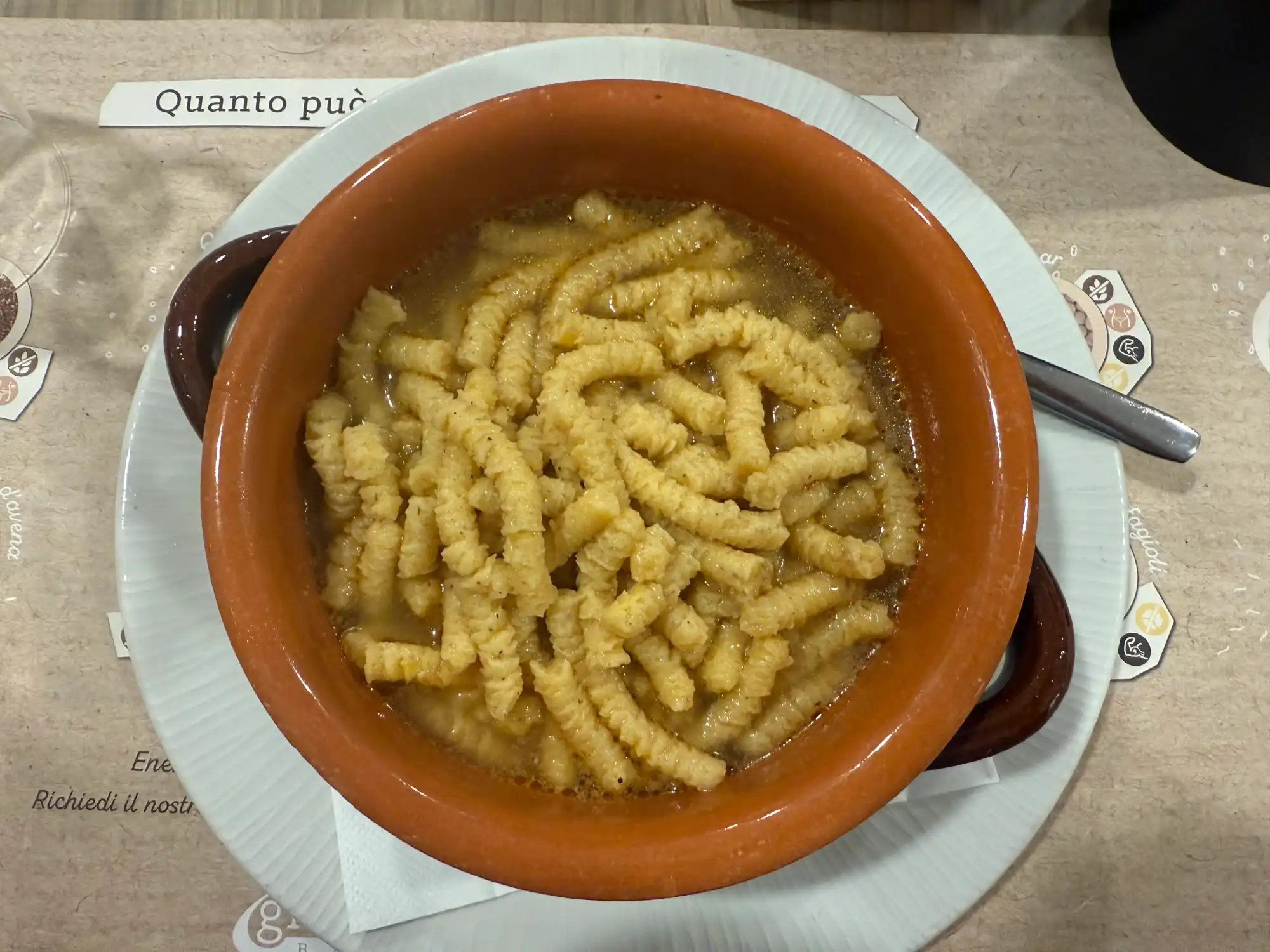 Passatelli in brodo senza glutine del caffè bistrot Replay